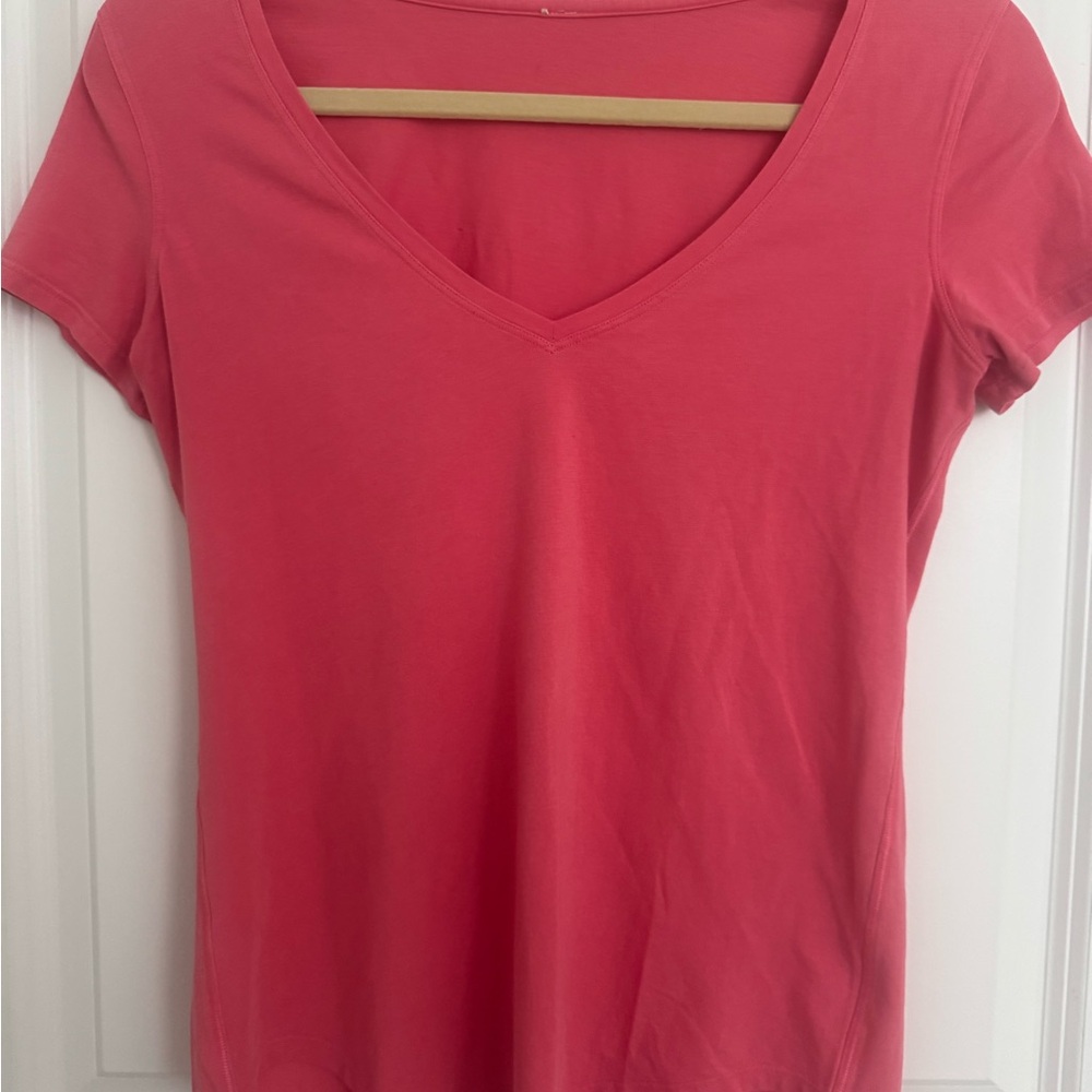 Lululemon Athletica Pink Short Sleeve T-Shirt